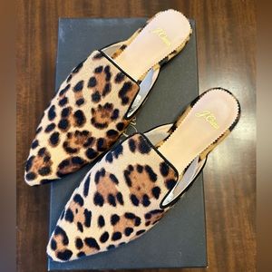 NIB JCrew Leopard Calf hair Pointed Toe slides 8.5